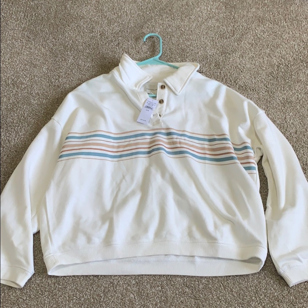 American Eagle sweatshirt